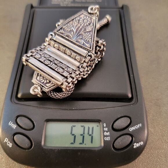 Artisan 900 Silver Rajasthani Wide Decorative Embossed Link Bracelet - Picture 5 of 7